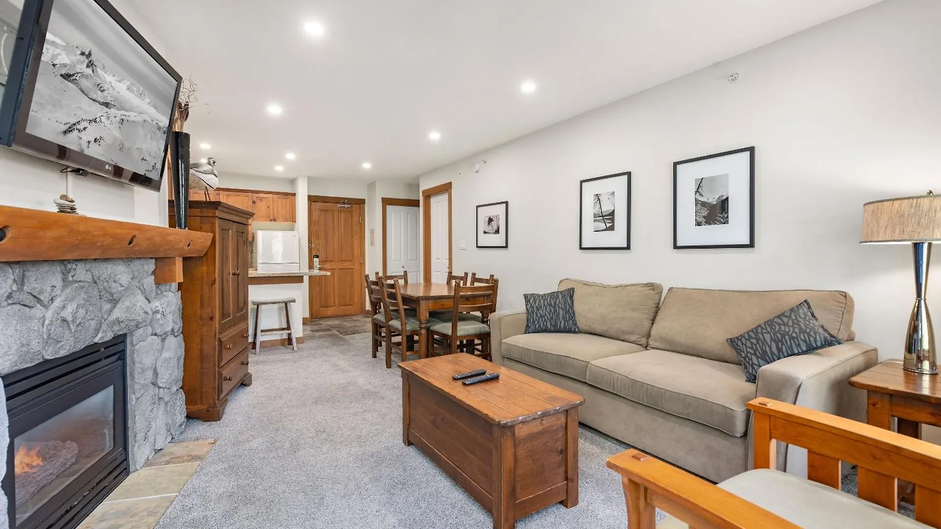 Lost Lake Lodge By Whistler Premier 0*,